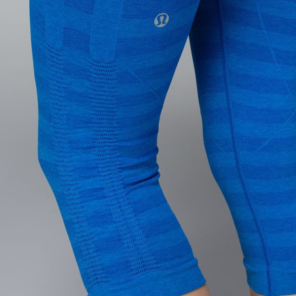 lululemon ∙ in the flow crop leggings *stripe - Picture 7 of 7